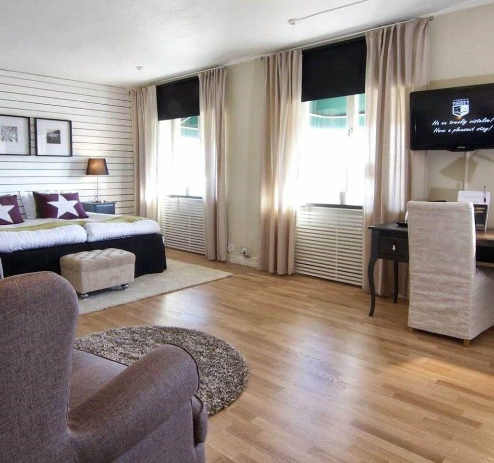 Hotell Tinget Sala Esterno foto